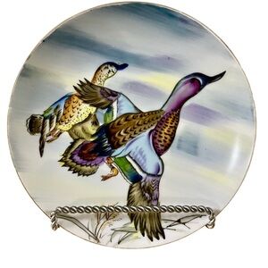 Vintage Hand Painted Flying Geese Decorative Hanging Wall Porcelain Plate 8”